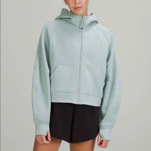 LULULEMON SCUBA FULL ZIP xs/s